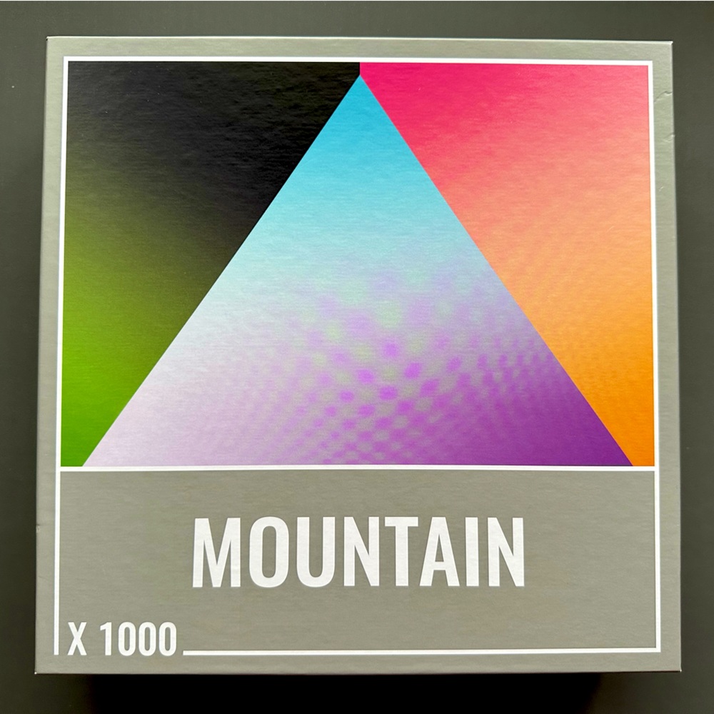 1000 piece puzzle “Mountain” by Cloudberries